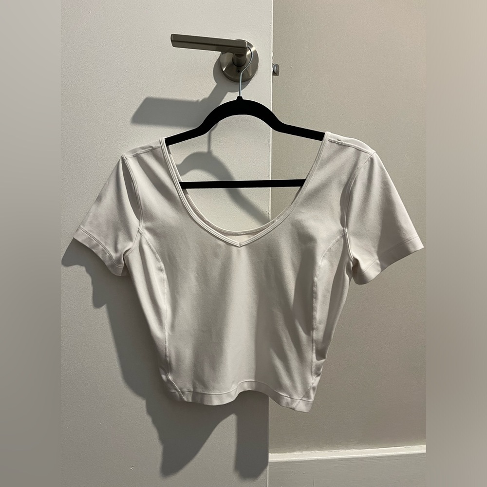 Lululemon Align T-Shirt Size 6
